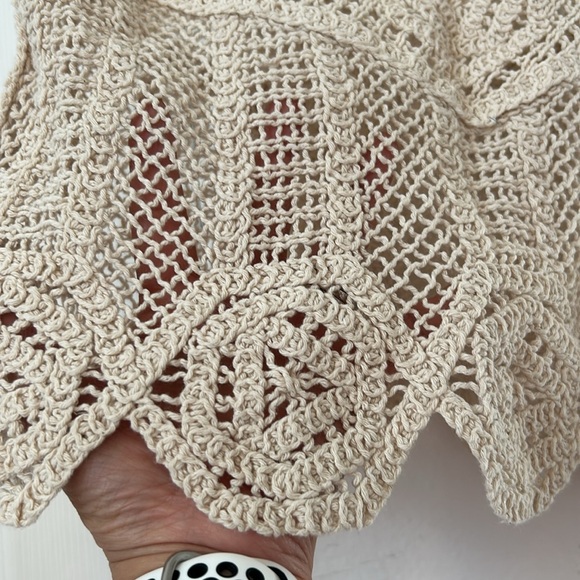 NWOT  ZARA Open Crochet strap tank top in Size Small - Picture 4 of 7